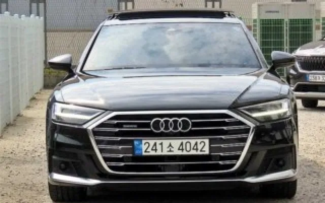 그랜드카니발 중고차 A8 (D5) 55 TFSI 콰트로 LWB 매물 사진 17 - 2022/03 89,957km