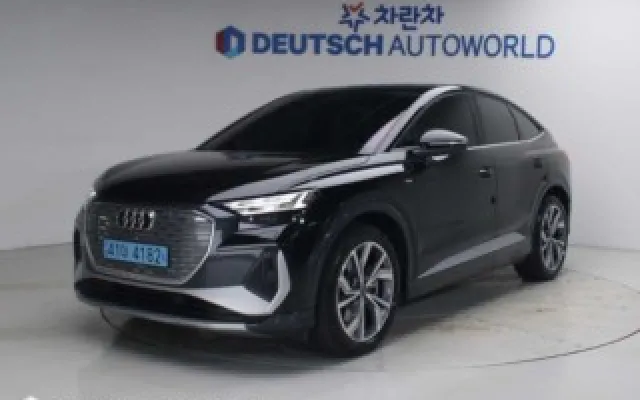 그랜드카니발 중고차 Q4 e-트론 40 스포트백 프리미엄 매물 사진 11 - 2022/10 24,578km